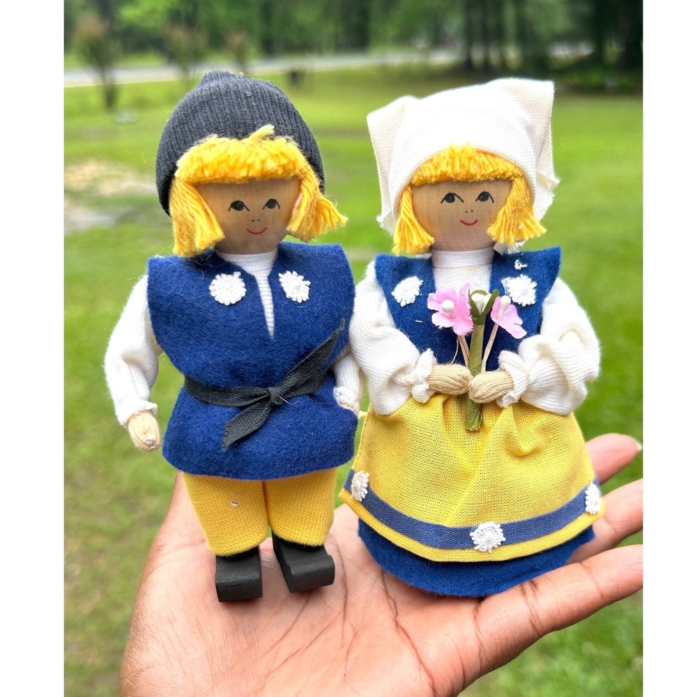 Sweden Butticki Wooden Doll Figures Summer Boy & Girl Handmade Folk Art Dolls